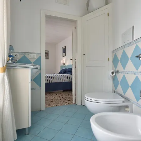 Maison Lucienne Apartman *