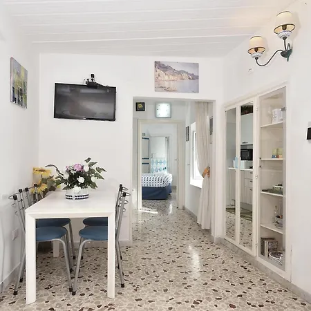 Maison Lucienne Lägenhet Minori