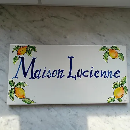 Maison Lucienne Apartamento *